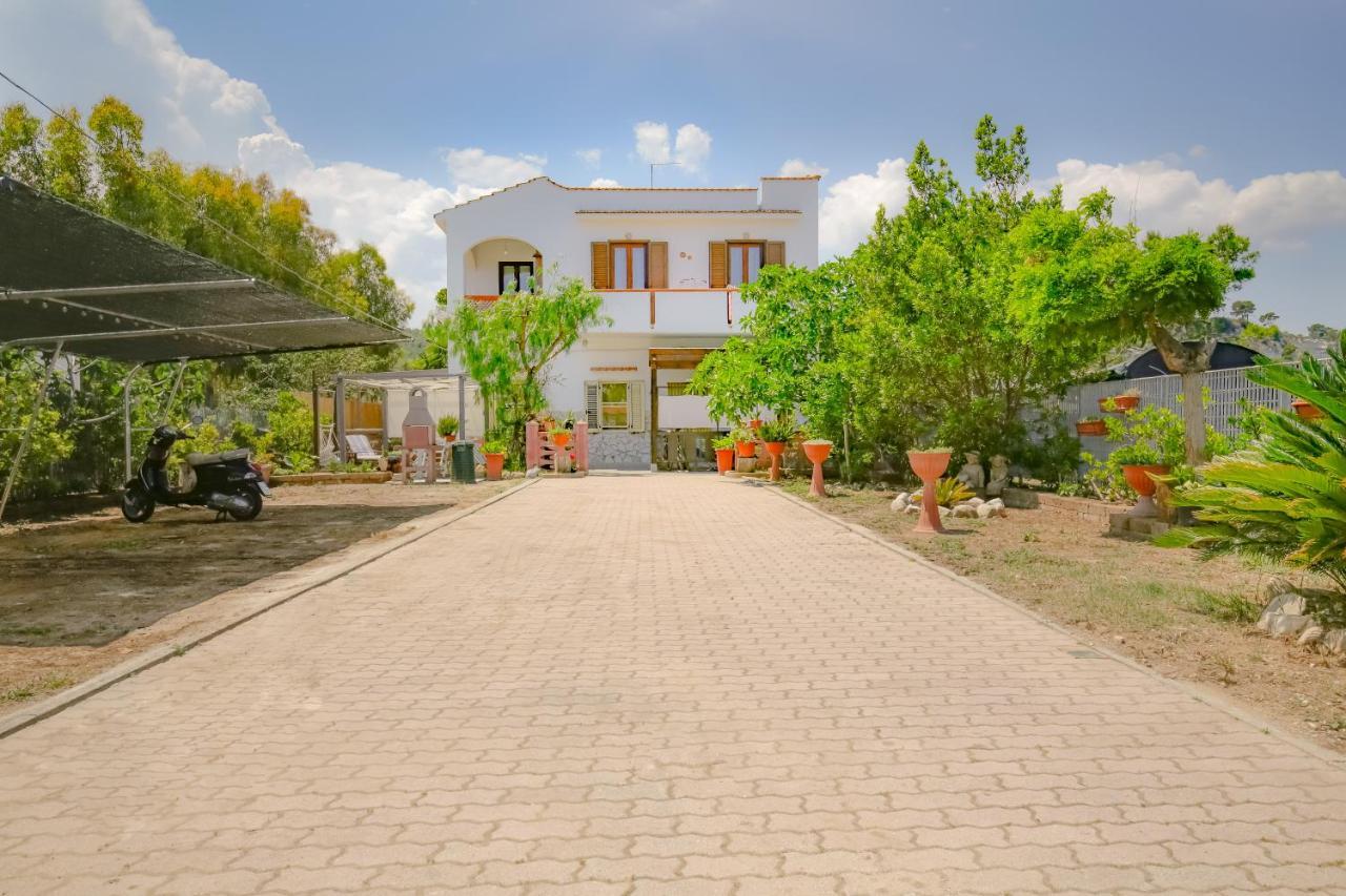 Villa Latino 维耶斯泰 外观 照片